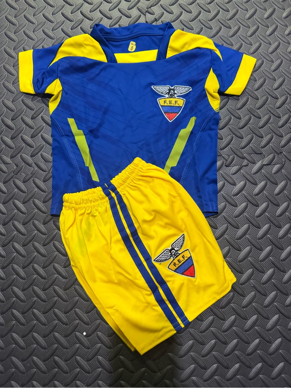 Ecuador Kids Soccer Jersey and Shorts Set